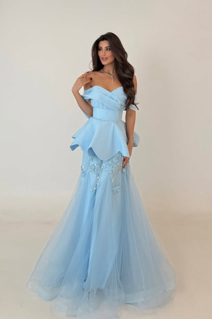 Sweetheart Stunning Off-Shoulder Mermaid Evening Dress With Appliques