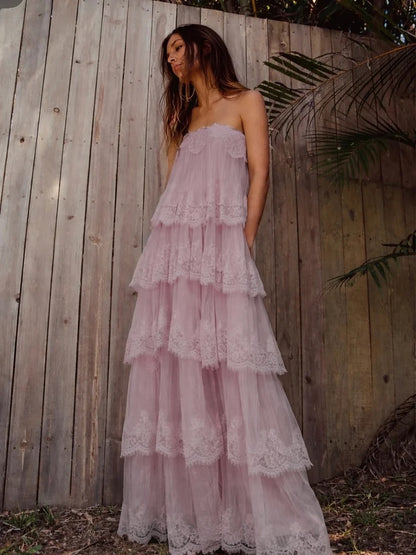 Elegant Cream Spaghetti-Straps Sleeveless Lace Pleated Evening Dress