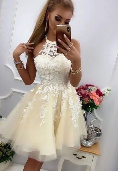 Elegant Homecoming Dress Halter Lace Flowers Short Prom Dress Back to School Outfits Party Dress  D6099