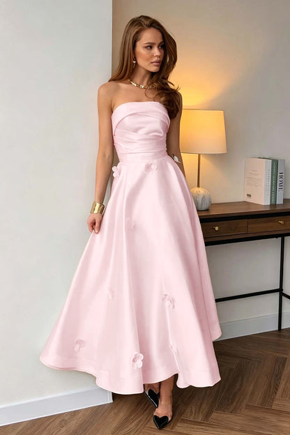 Black Strapless A-Line Evening Dress Sleeveless in Satin with Flower