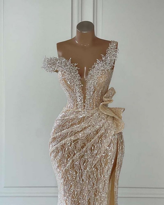 Gold Off-Shoulders Sleeveless Deep V-neck Prom Dress With Split