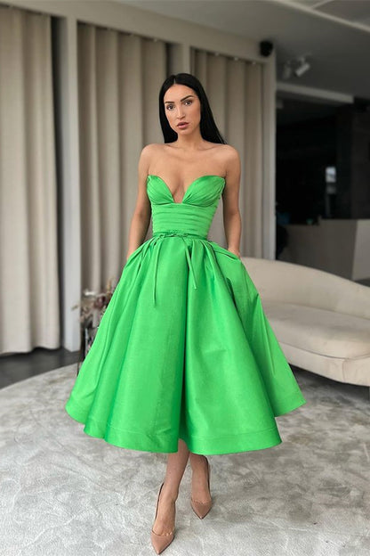 Sweetheart Green Short Evening Dress A-Line With Pockets