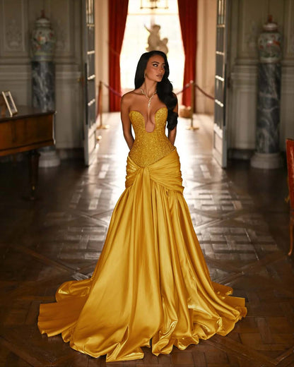 Sexy Sleeveless Deep V-Neck Strapless Long Prom Dress With Beaded Embroidery