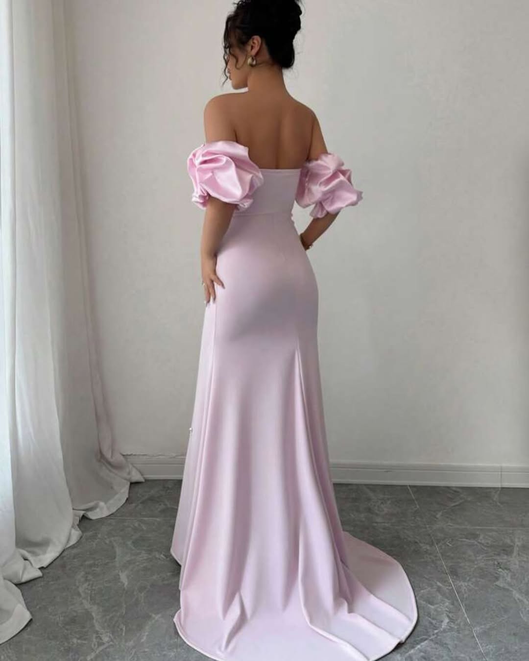 Chic Pink Strapless Beaded Bubble Sleeves Split Prom Dress with Pearl