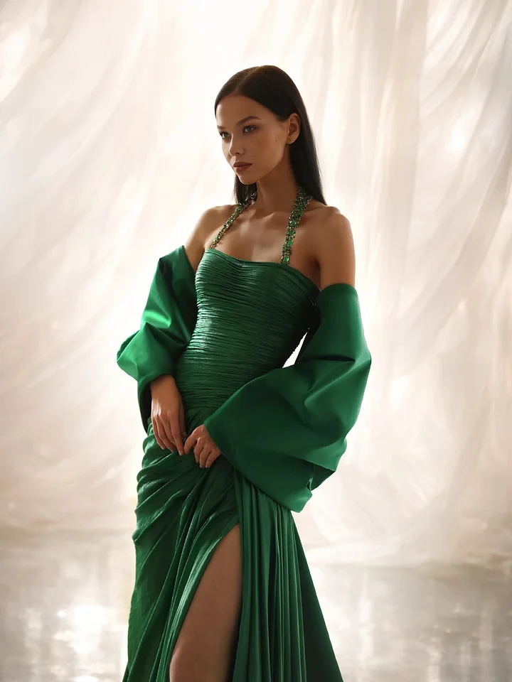 Charming Dark Green Halter Straps Pleated Split Evening Dress With Shawl