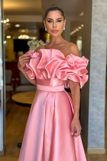 Lovely Pink Off-The-Shoulder Prom Dress With Handmade Flower
