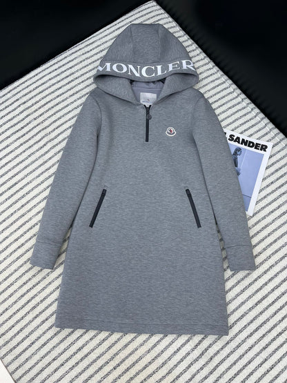 Moncle Hat-Printed Logo-Embellished Dress Gray Viscose 252314