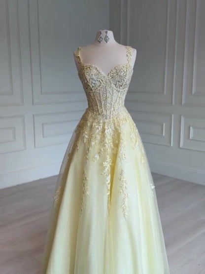 Yellow Sleeveless Spaghetti Straps A-Line Evening Dress With Embrpidery