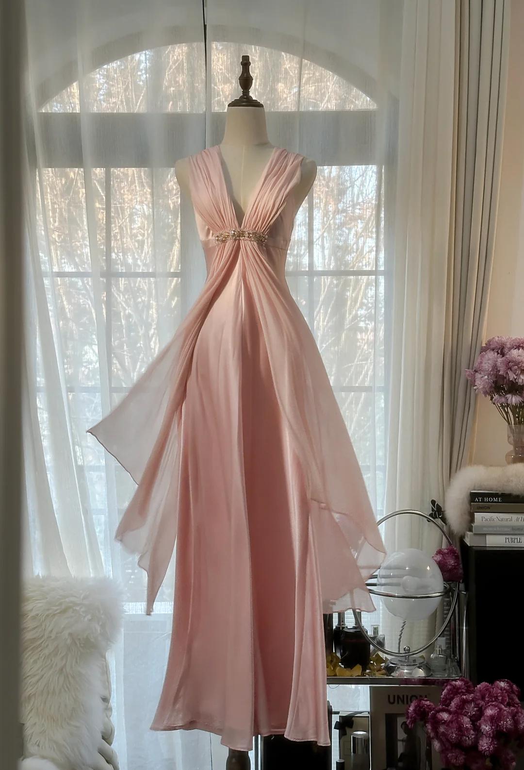 Elegant Pink V Neck Sheath Satin Vintage Long Party Dress Evening Gown, D730