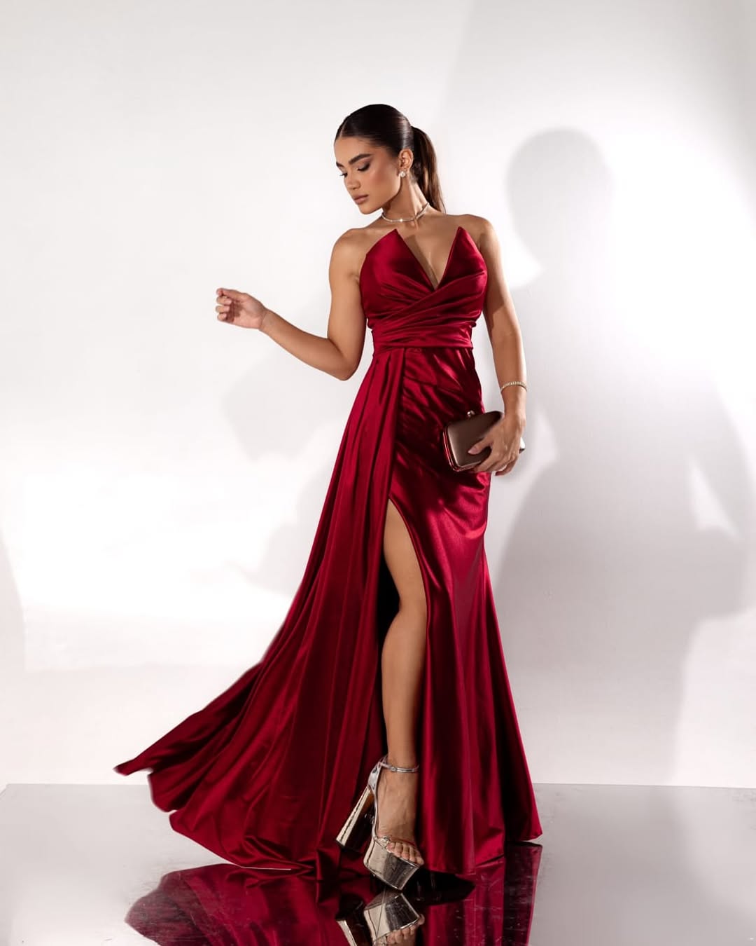 Purple Sleeveless Strapless Deep V-Neck Mermaid Prom Dress