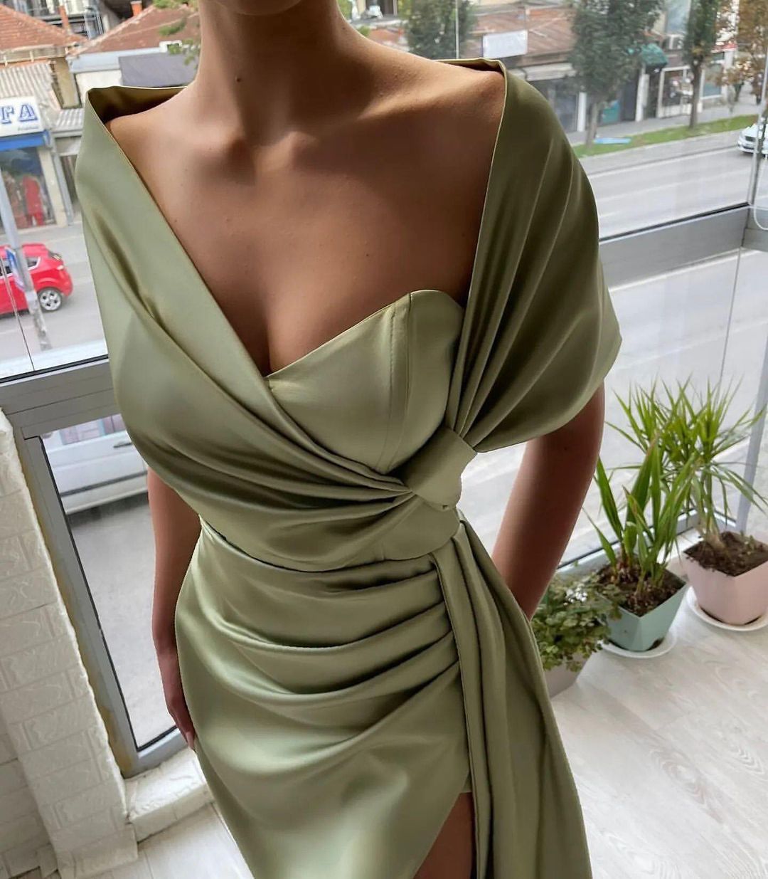 Satin Slit Stunning Sleeveless  Prom Dress with Cape