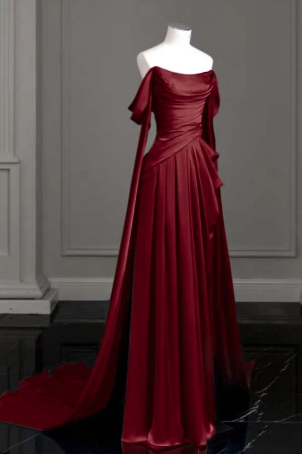 Sleeveless Off-The-Shoulder Pleated Long Prom Dress With Trailing On Both Sides