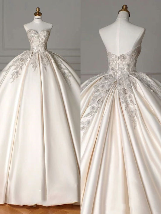 Luxury Ball Gown Sweetheart With Beads Wedding Dress Modest Wedding Dresses Princess Wedding Gowns DH1491