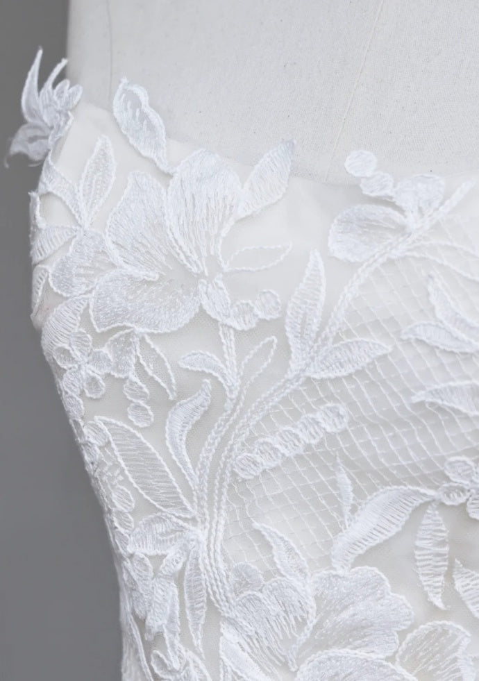 Elegant White Wedding Dress Tulle A-Line Bridal Gowns Sleeveless Birdal Dress DP05203