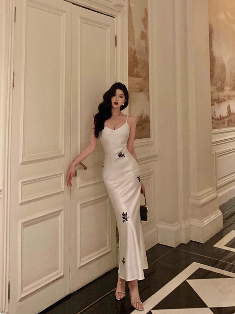 Classy Mermaid White Satin Long 18th Birthday Dress Party Gown 21st Birthday Outfits Birthday Dress Ideas For Women DP1294