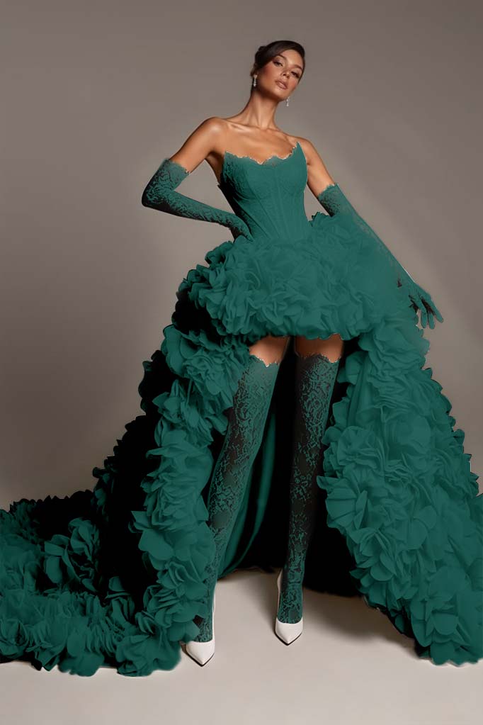 Sleeveless Strapless A Line Embroidery Pleated Prom Dress With Gloves