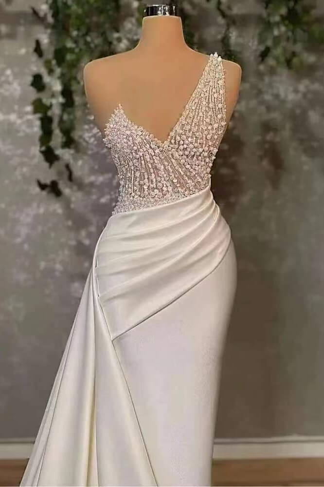 Ivory Elegant One-Shoulder Prom Dress Mermaid Applique With Ruffles