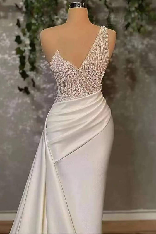 Ivory Elegant One-Shoulder Prom Dress Mermaid Applique With Ruffles