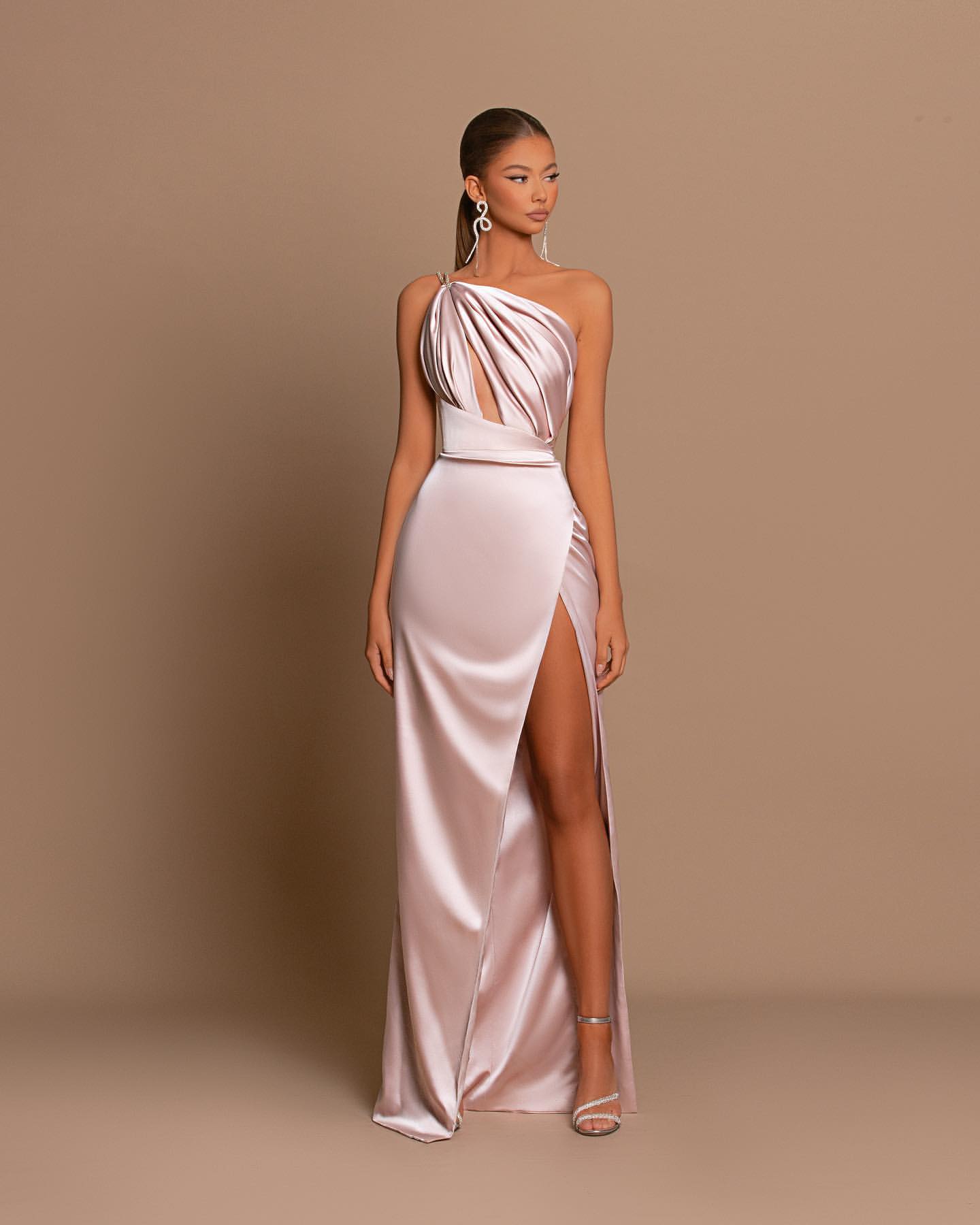 Light Pink One-Shoulder Mermaid Prom Dress With Split For Party
