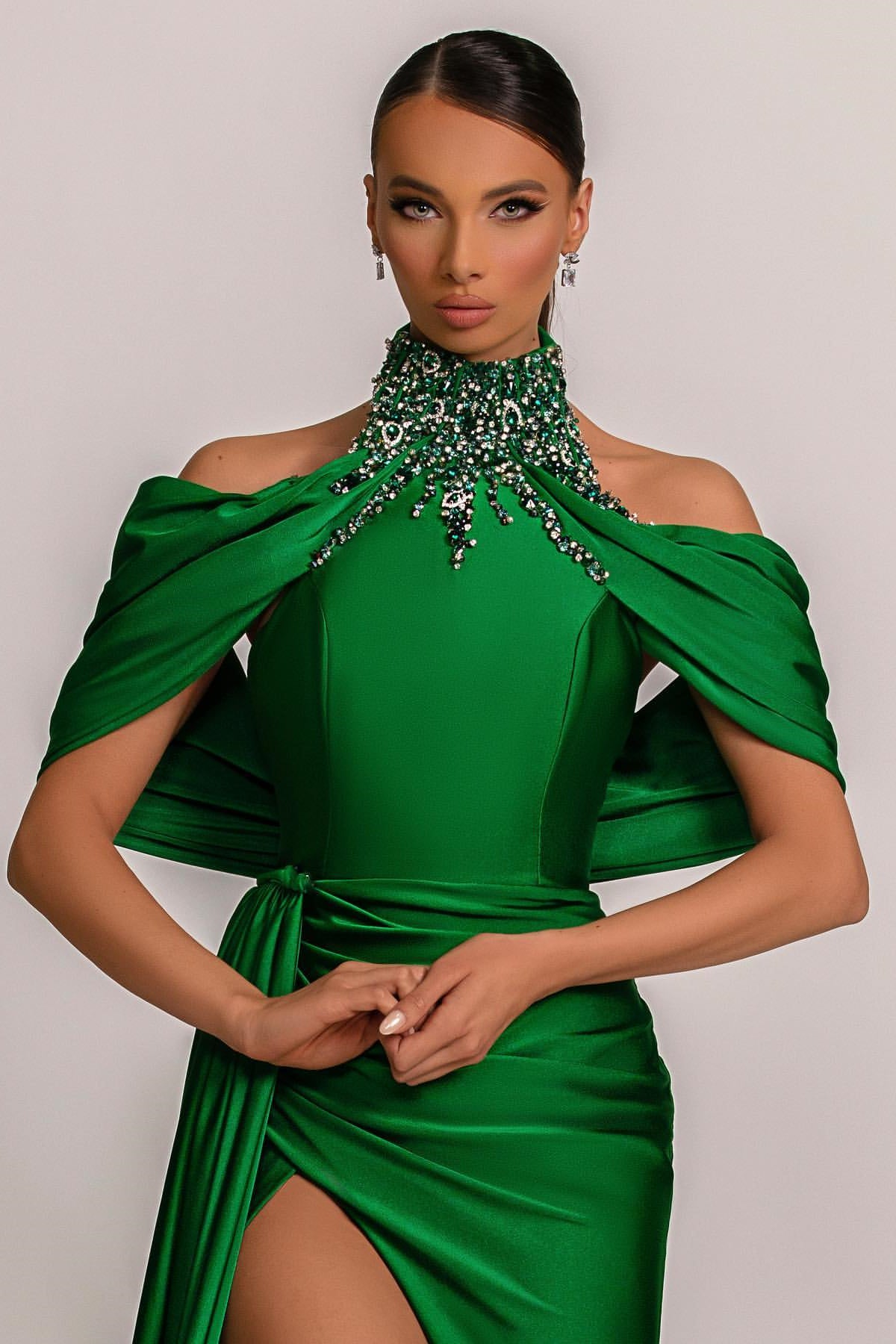 Green Mermaid Prom Dress Halter With Appliques