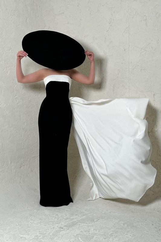 Glamorous Black and White Satin Sleeveless Strapless Prom Dress with Train