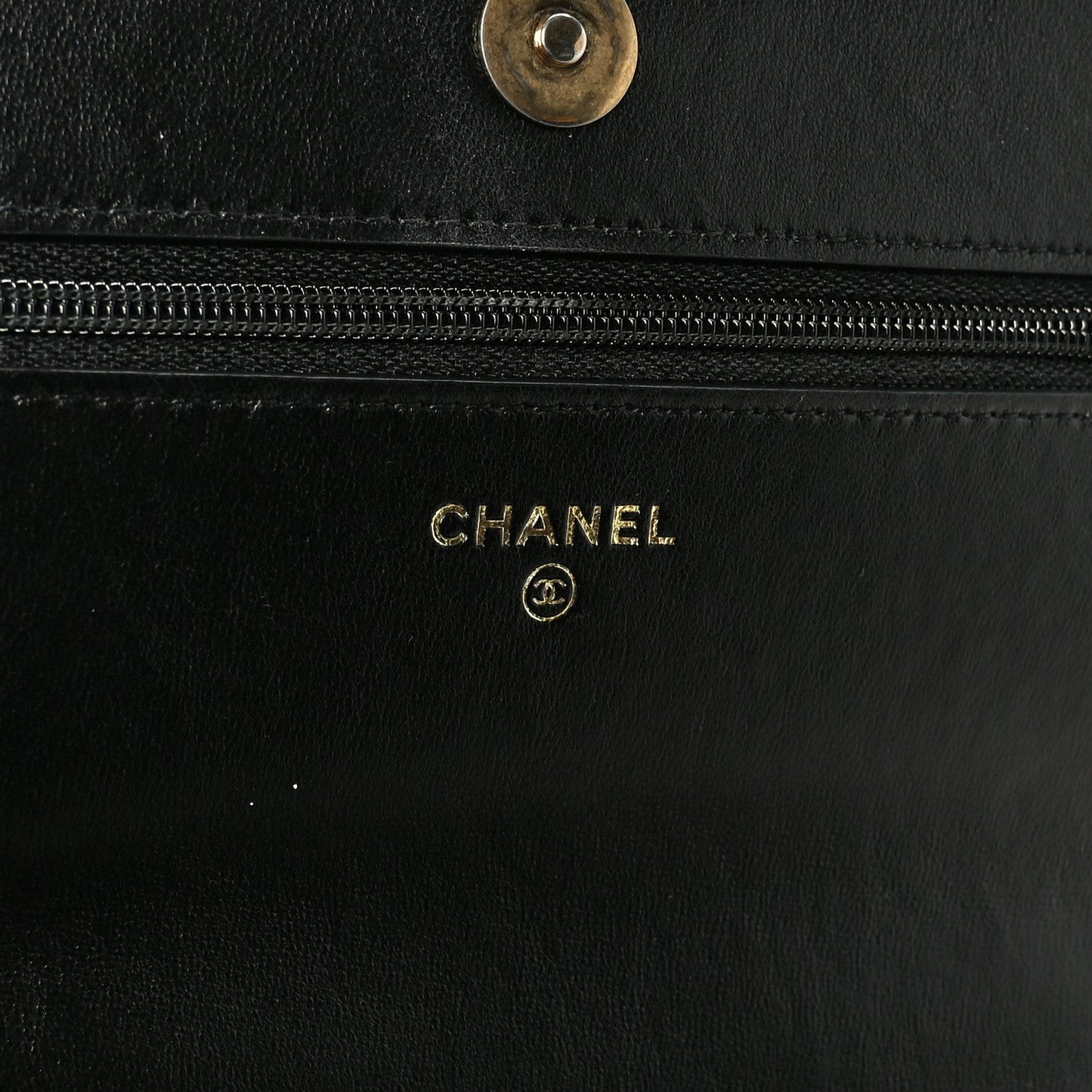 Lambskin Quilted Chanel 19 Wallet On Chain WOC Black