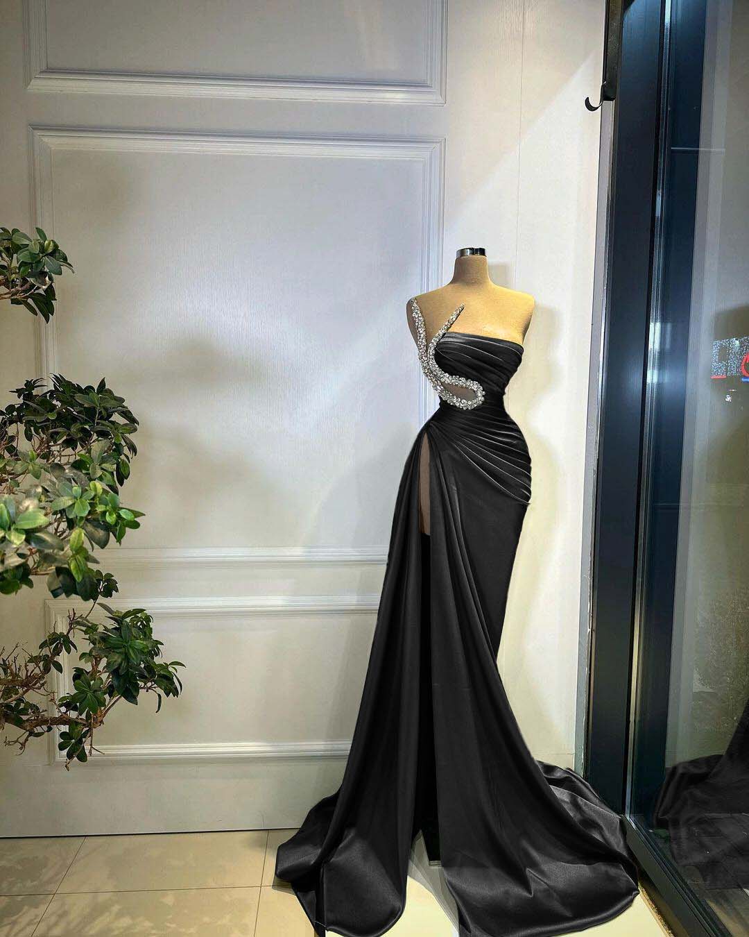 Green Strapless Pleated Long Beaded High Split Prom Dress