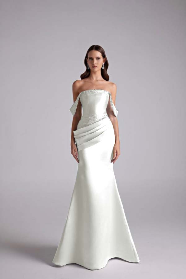 Sleeveless Sweetheart Strapless Off Shoulder A Line Long Prom Dress With Beading