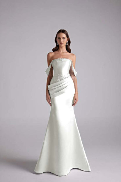 Sleeveless Sweetheart Strapless Off Shoulder A Line Long Prom Dress With Beading