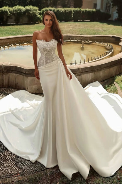 White Sleeveless Strapless Square Appliques Long Prom Dress