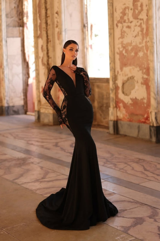 Black V-Neck Long Mermaid prom dress with Long sleeves