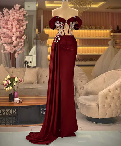 Elegant Off-the-shoulder Royal Blue Beaded Sleeveless Prom Dress with Split