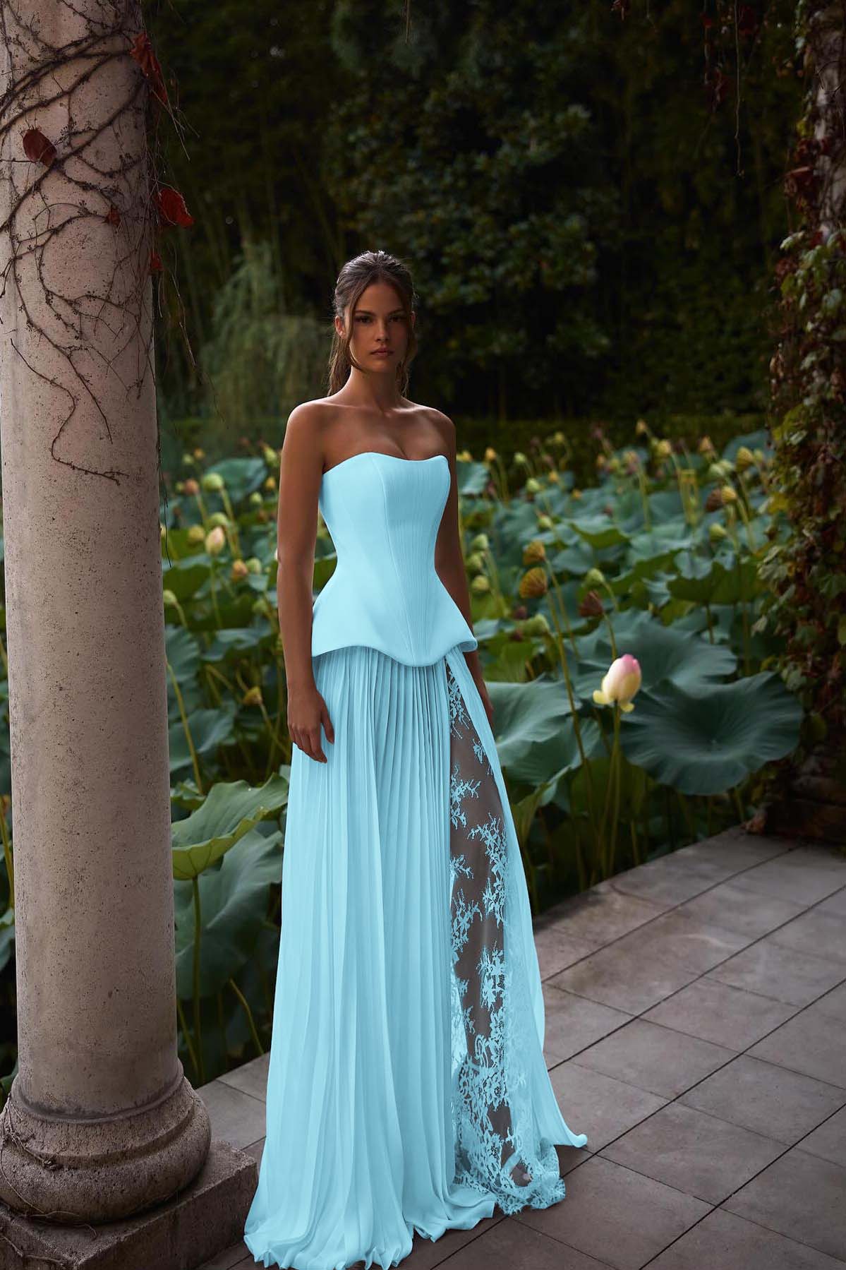 White Sleeveless Strapless Prom Dress With Pleated