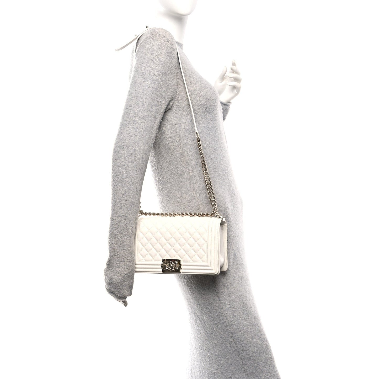 Caviar Quilted Medium Boy Flap White