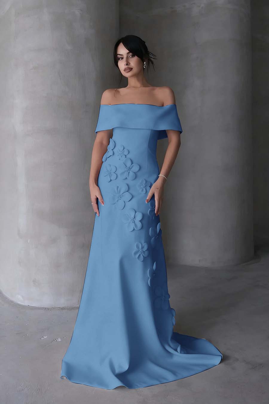 Sleeveless Off-Shoulders Prom Dress With Handmade Flower