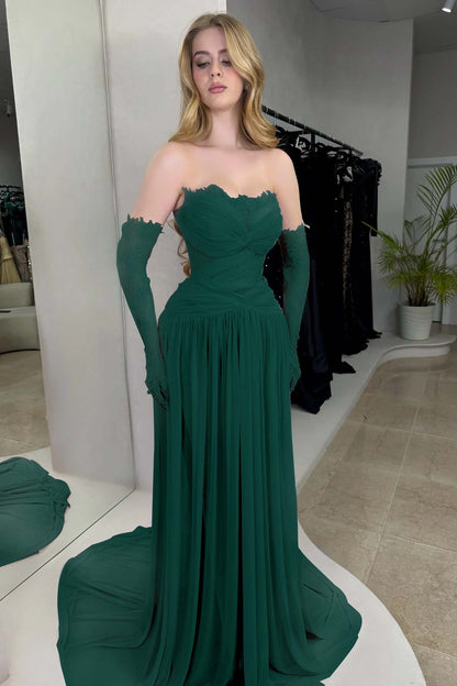 Lilac Strapless Fitted Evening Dress in Chiffon Pleated With Lace