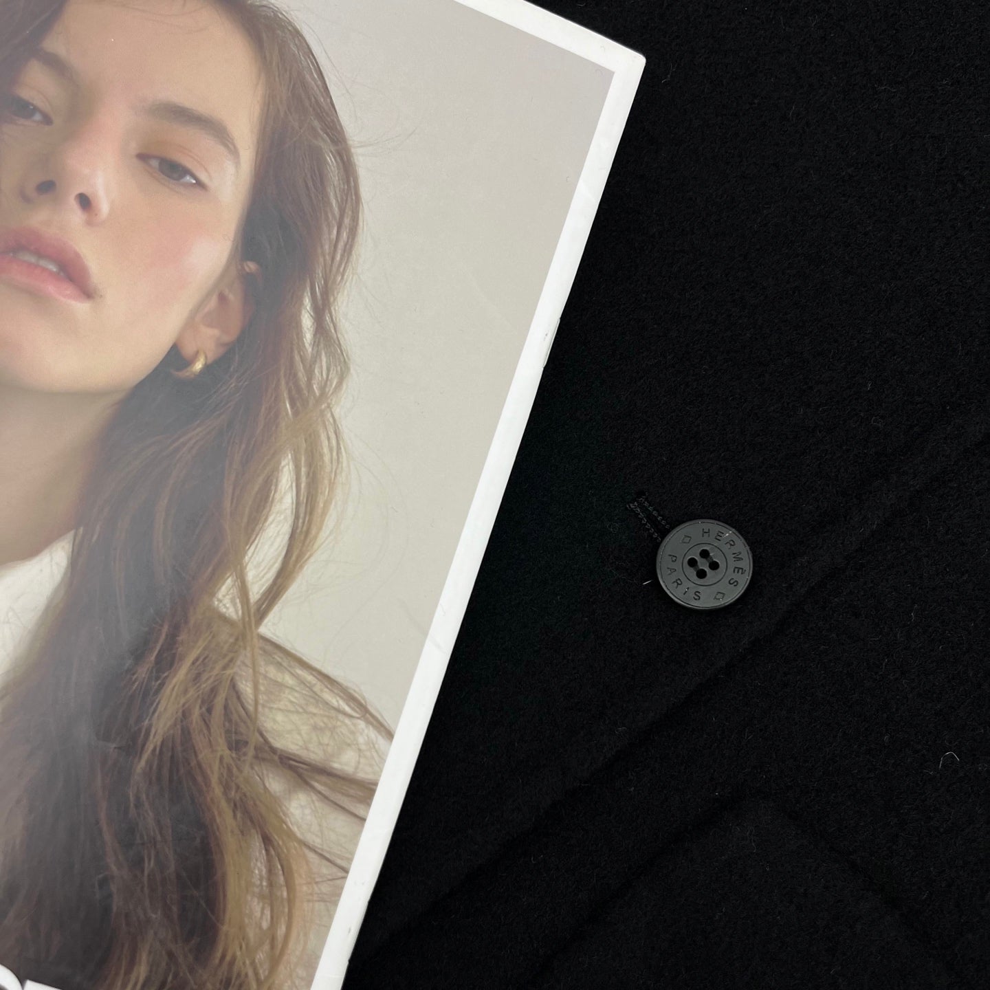HM mid-length double-faced cashmere lapel black vest
