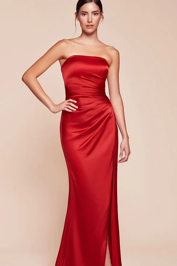 Simple Red Sleeveless Strapless Mermaid Pleated Prom Dress