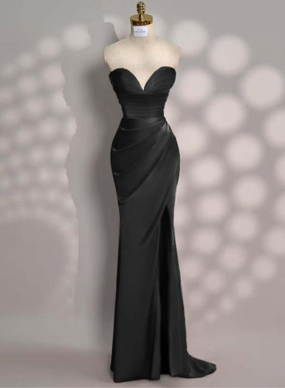 Charming Red Slit Pleated Evening Dress