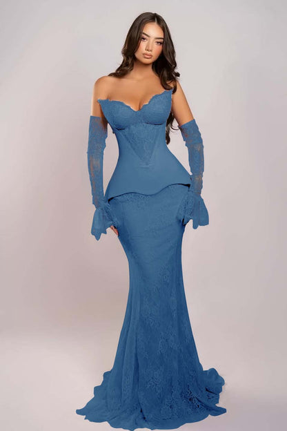 Elegant Pink Sleeveless V-Neck Strapless Lace Mermaid Prom Dress With Appliques