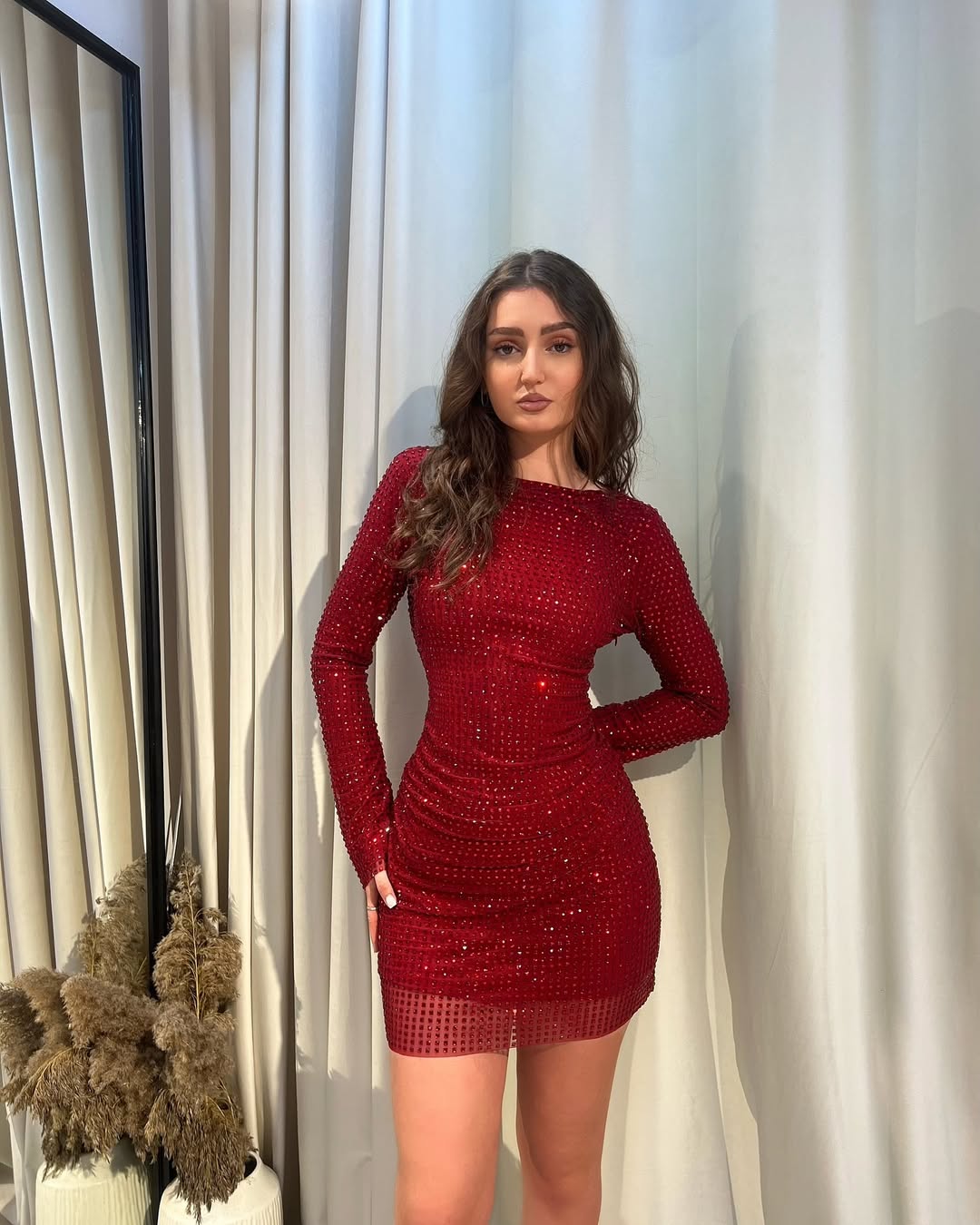 Red Long Sleeves Beads Short Prom Dress