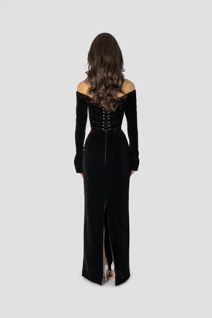 Enchanting Black Velvet Long Sleeves Strapless Evening Dress with Rhinestone