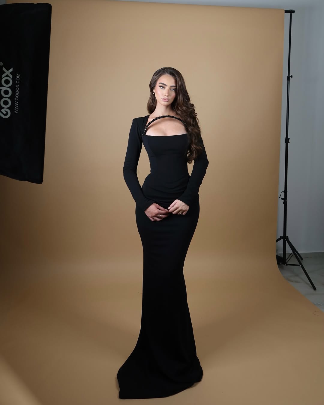 Chic Black Long Sleeveless Square Mermaid Prom Dress