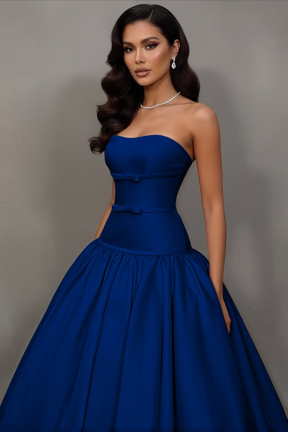 Stunning Sleeveless Strapless A Line Prom Dress With Bowknot