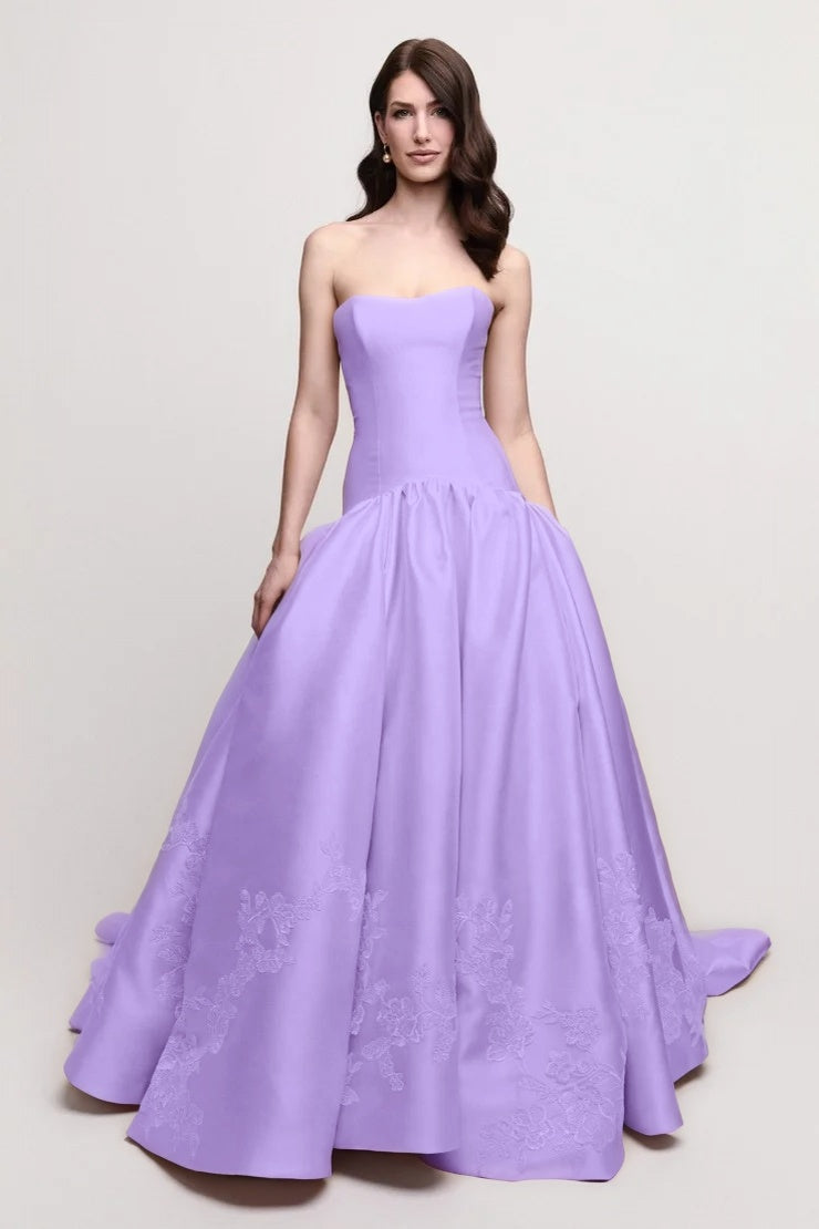 Charming Sleeveless Pink Strapless Satin Evening Dress With Applique