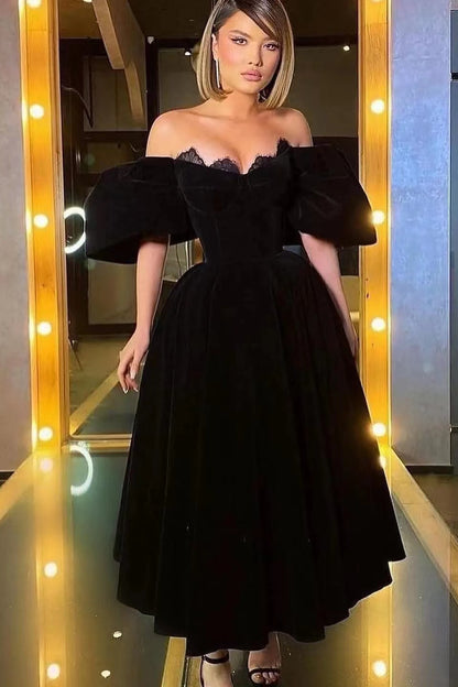 Black Off-The-Shoulder Bubble Sleeves Prom Dress With Lace