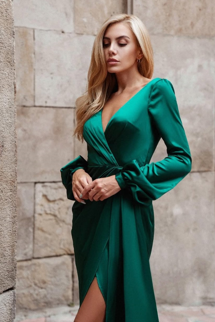 Dark Green Long Seeves Deep V-Neck Mermaid Prom Dress