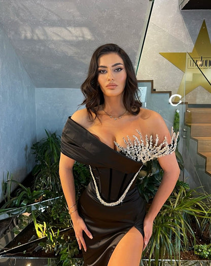Off The Shoulder Black Mermaid Prom Dress Unique Beaded With Slit