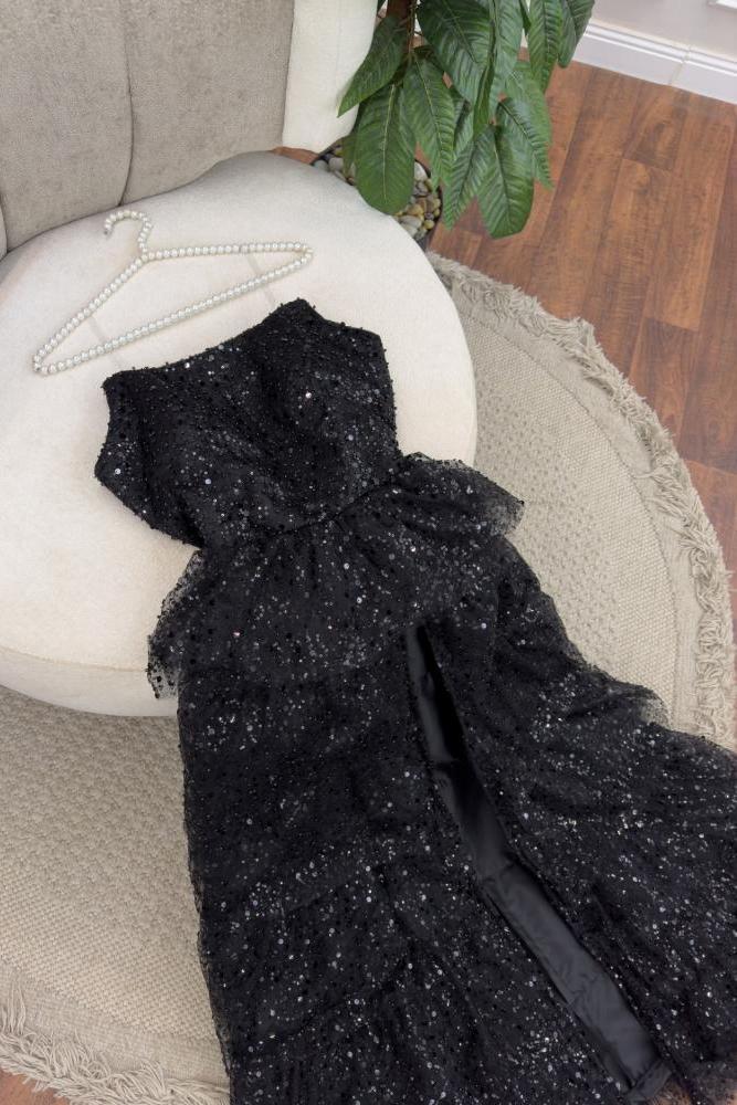 Stunning Black Sequins Sleeveless Strapless Split Long Prom Dress with Ruffles