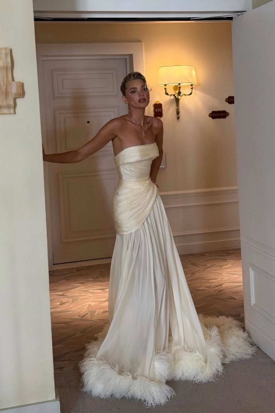 Sleeveless Strapless Square Prom Dress With Feather